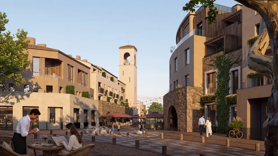 Пешеходная улица с кафе и ресторанами на территории La Torre